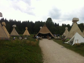 Partyzelt / Festzelt / Hochzeitszelt - Ihre Feier im TIPI