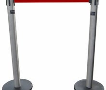 Flughafenband, Tensatoren, Gurtpfosten, Absperrband, Personenleitsystem, Begrenzungspfosten, Gurtabsperrpfosten, Messeabsperrung