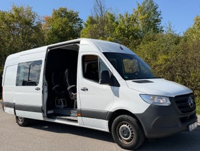 Mercedes Benz Sprinter mit 9 Sitzplätzen für Bands, Fahrräder, Motorräder