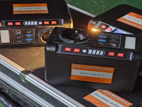 revolt Mini-Powerstation & Solar-Generator, 88,8 Wh