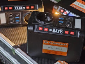 revolt Mini-Powerstation & Solar-Generator, 88,8 Wh