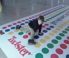 Twister | Riesentwister | Eventmodule mieten bei Dreamcatcher Eventagentur