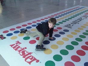 Twister | Riesentwister | Eventmodule mieten bei Dreamcatcher Eventagentur