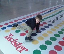 Twister | Riesentwister | Eventmodule mieten bei Dreamcatcher Eventagentur