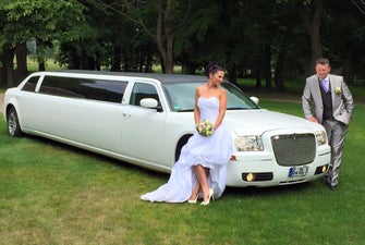 Chrysler 300C Stretchlimousine Hochzeit Party Theater