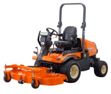Kubota F3890 mit Frontschlegelmulcher