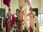 Premium Sektempfang: Mobiles Servierkleid, Showgirls & Live-Saxophon - Galerie - Bild 2
