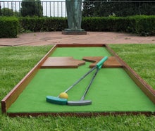 MINIGOLF / 9 MINI GOLF BAHNEN / MINIGOLF-PARCOURS