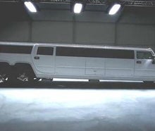 Luxus Hummer H2 mit Jetdoor und Panoramadach