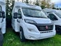 geräumiges Wohnmobil mit Rundsitzgruppe - Galerie - Bild 2