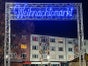 Weihnachtsmarkt-Bühne von 12m² bis 80m² - lassen Sie sich ein Angebot von einen unserer Mitarbeiter unterbreiten. Auch für Ihr für Stadtfest, Kundgebung, Präsentation, Roadshow, Event, Festivals oder Konzert habe wir das richtige Sys. - Galerie - Bild 4