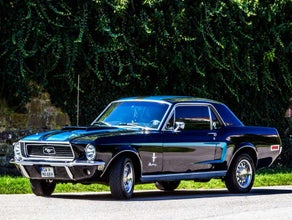 Ford Mustang schwarz 1968 Hochzeitsauto Oldtimer Ausfahrt Events Mieten