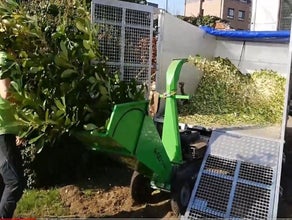 Häcksler bis 12 cm Aststärke, Benzin