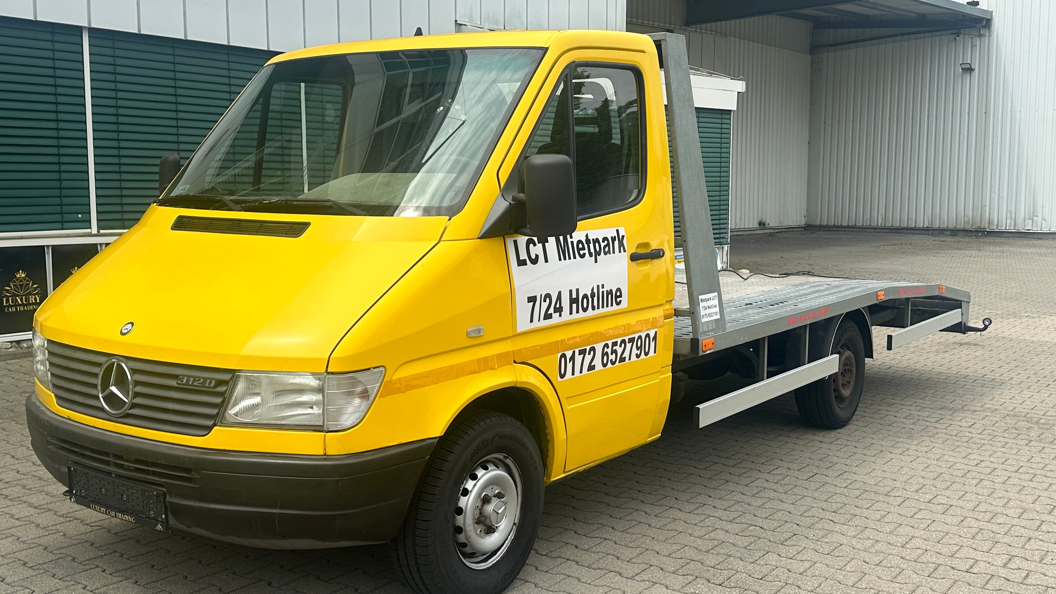 Abschleppwagen Mieten In Der Nahe