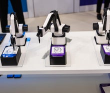 Fotobox / Sketchbot Zeichenroboter / KI-Roboter – Highlight für Messe & Event mieten