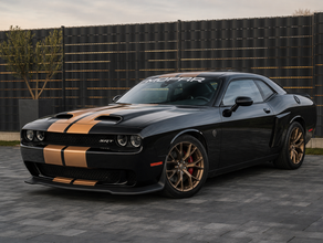 Dodge Challenger mieten Musclecar Ami Sportwagen Offenbach