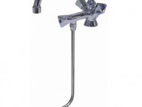 Wasserhahn für Edelstahltheke