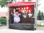 Weihnachtsmarkt-Bühne von 12m² bis 80m² - lassen Sie sich ein Angebot von einen unserer Mitarbeiter unterbreiten. Auch für Ihr für Stadtfest, Kundgebung, Präsentation, Roadshow, Event, Festivals oder Konzert habe wir das richtige Sys. - Galerie - Bild 3