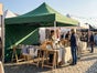 Falt-Pavillon mieten (3x3m) – Wasserdichtes Partyzelt in Grün oder Weiß - Galerie - Bild 3