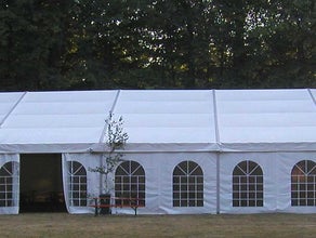 Partyzelt 20m x 30m weiß mit 50% Sprossenfenster