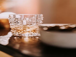 Wasser / Whiskey Glas Punk