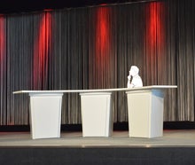 Talktresen | Diskussionspult für Bühnen und Veranstaltungen