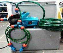 Wasserbettenpumpe mit dualen Befüll- und Entleerungsschläuchen