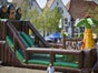 Adventureland / aufblasbares Abenteuerland mit Doppelrutsche mieten - Galerie - Bild 2
