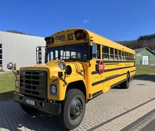 US Party Schoolbus Partybus Junggesellenenabschied für JGA Stripper Stripshow mieten Partybus Eventbus - Perfekt für Junggesellenenabschied und Weihnachtsfeiern