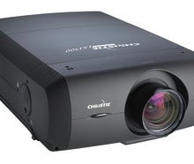 Christie LX1500 - 15.000er Projektor, 3-LCD/XGA mit Flugrahmen und Case