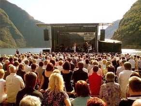Mobile Bühne FreeSTAGE Medium  1.4 - 8 x 6m