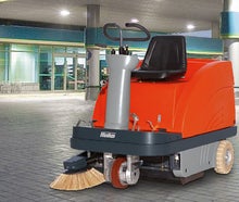 Kehrsaugmaschine Hako