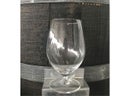 Wasserglas mit Stiel