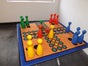 Nicht ärgern XXL / Hütchenspiel / XXL Brettspiel - Galerie - Bild 3