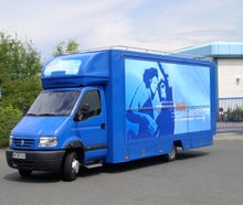 Show-, Promotion- und Bühnentruck / mobile Bühne / mobiler Shop / Roadshow-Mobil