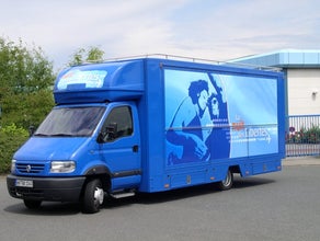 Show-, Promotion- und Bühnentruck / mobile Bühne / mobiler Shop / Roadshow-Mobil