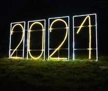beleuchtete Zahlen - Jahreszahl - Jubiläum . Lichtdekoration - Illumination