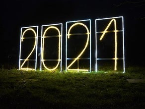 beleuchtete Zahlen - Jahreszahl - Jubiläum . Lichtdekoration - Illumination