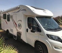 Elnagh Baron 581 - Teilintegrierter mit Heckgarage und Markise