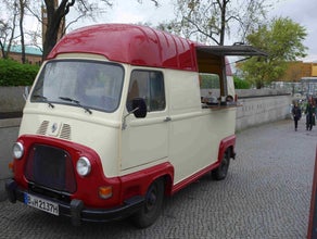 Foodtruck / Food Truck / historisches Cateringfahrzeug Estafette