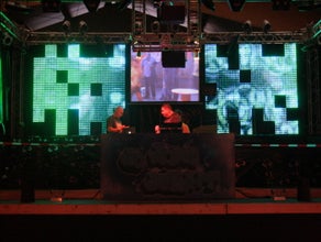 Video LED Effekt Wand - Komplettpaket mit 12qm LED Fläche - inkl. Personal