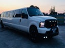 Stretchlimousine Hummer / Ford Excursion in weiß, Luxus pur, Roter Teppich und Getränke kostenlos incl.! Zudem dürfen Sie kostenlos eigene Getränke mitbringen! - Galerie - Bild 1