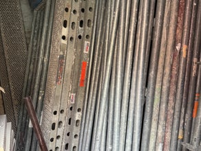 Fußgängerbrücke für Tiefbauarbeiten
