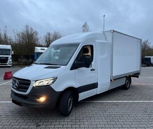 Mercedes-Benz Sprinter Kofferaufbau XXL mit Ladebordwand – ideal für Umzug & Transport