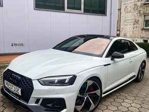 AUDI RS5 Coupé 450PS mieten leihen Autovermietung Mietwagen Sportwagen