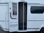 Fendt 550 KMG Bianco Activ Modell mit Stockbett, Einzelbetten und insgesamt 5 Schlafplätzen - Galerie - Bild 3