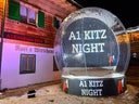 Riesen Schneekugel | begehbare Schneekugel | XL Snowglobe | Aufblasbare Schneekugel | Fotobox in Schneekugel