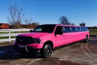 Stretchlimousine Hummer / Ford Excursion in pink, Luxus pur, Roter Teppich und Getränke kostenlos incl.! Zudem dürfen Sie kostenlos eigene Getränke mitbringen!