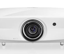 UHD (4K) Beamer mit 5500 Ansi Lumen, HDR und HLG Tauglich