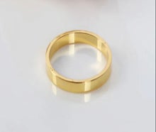 Serviettenringe in verschiedenen Designs und Farben (gold, roségold, silber, schwarz, Rattan)